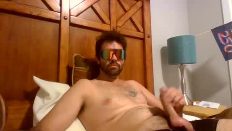 Antonio Leon Gibson-Cushing online show from July 7, 2:11 am