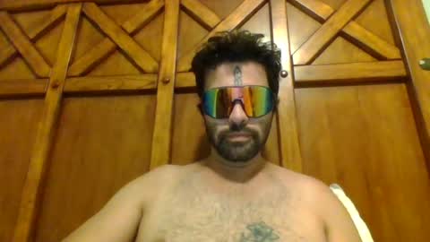 Antonio Leon Gibson-Cushing online show from July 6, 1:24 am