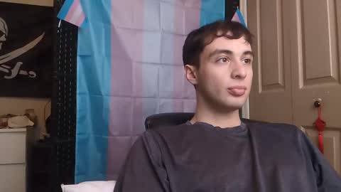 Ezra Naamah online show from December 22, 3:44 pm