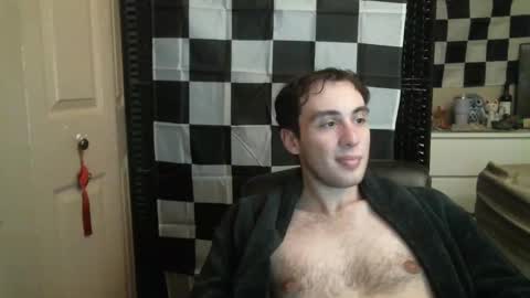 Ezra Naamah online show from January 16, 1:16 am