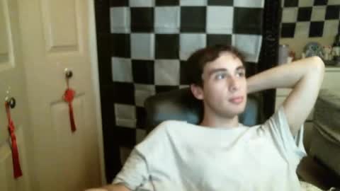 Ezra Naamah online show from February 10, 2:08 am