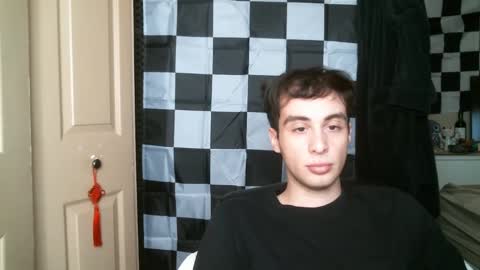 Ezra Naamah online show from January 14, 7:21 pm