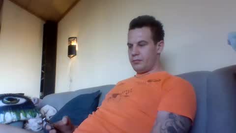 Snapshot of fack69ogsazzy69 chatting on February 12, 8:16 am Dennis online show from February 12, 8:16 am