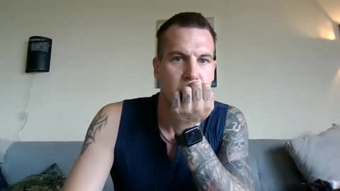 Snapshot of fack69ogsazzy69 chatting on September 11, 1:32 pm Dennis online show from September 11, 1:32 pm