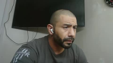 Mark online show from January 17, 12:52 pm