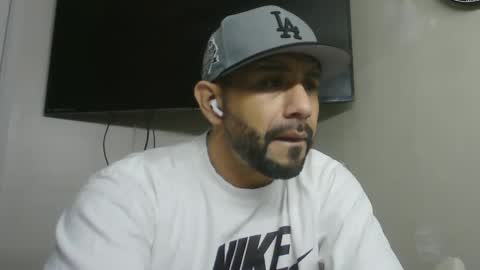 Mark online show from February 26, 3:08 pm