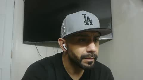 Mark online show from December 2, 11:21 am