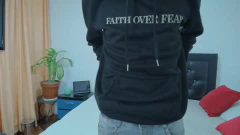 FallGays online show from March 5, 11:12 pm