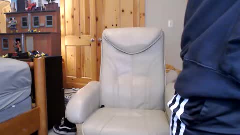 Fan Friction online show from November 16, 6:32 pm