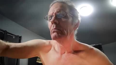 fantasyresort online show from December 27, 4:26 am