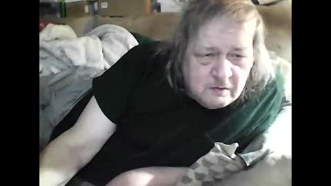 HoneyCumJuice4U online show from February 27, 10:04 am