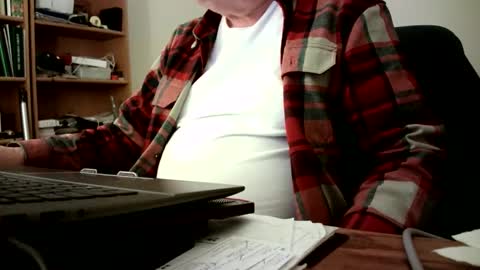 fatbellyitalian3 online show from December 16, 10:06 pm