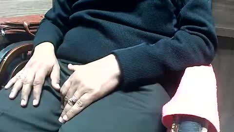 sexlover online show from November 19, 11:10 am