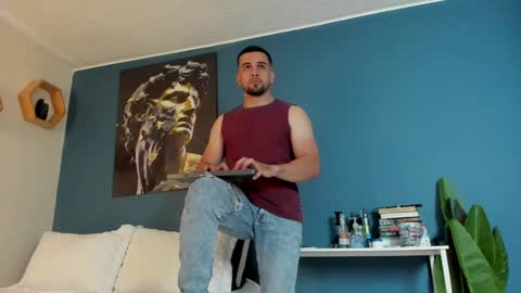 M A T  T E O online show from December 7, 8:16 pm