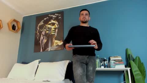 M A T  T E O online show from December 4, 8:18 pm