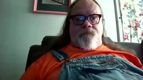 Snapshot of fatfreddythecat chatting on March 2, 5:20 pm Fred. online show from March 2, 5:20 pm