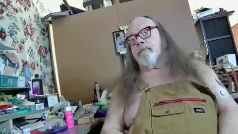 Snapshot of fatfreddythecat chatting on January 22, 6:52 pm Fred. online show from January 22, 6:52 pm
