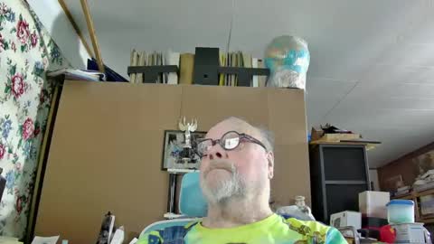 Snapshot of fatfreddythecat chatting on December 20, 12:30 am Fred. online show from December 20, 12:30 am
