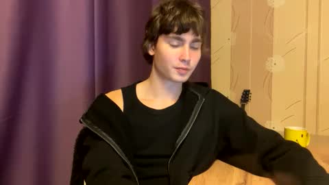 Snapshot of faustfrost chatting on October 5, 6:01 pm Faust online show from October 5, 6:01 pm