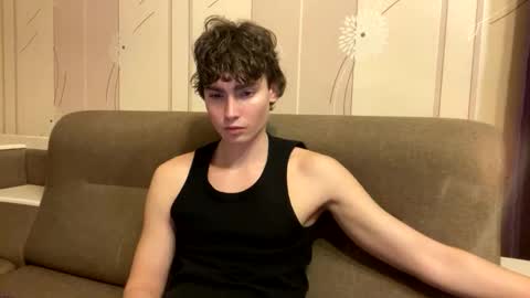 Snapshot of faustfrost chatting on October 12, 4:34 pm Faust online show from October 12, 4:34 pm