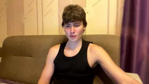 Snapshot of faustfrost chatting on October 14, 4:47 pm Faust online show from October 14, 4:47 pm