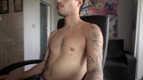 favdealer online show from February 20, 3:03 pm