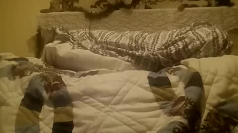 feelinfreeky online show from April 20, 10:40 am