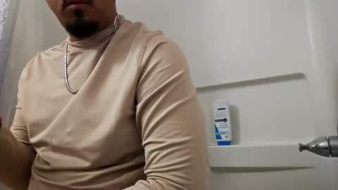 feelsbomber online show from October 28, 9:34 am