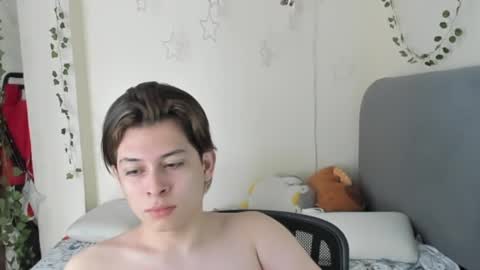 Snapshot of felix_leex chatting on September 25, 8:52 pm Felix leex online show from September 25, 8:52 pm