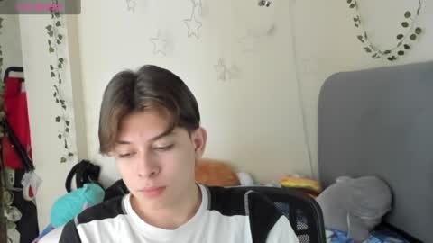 Snapshot of felix_leex chatting on October 10, 6:56 pm Felix leex online show from October 10, 6:56 pm