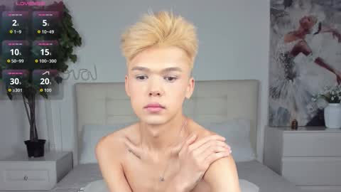 Felix online show from November 11, 4:34 pm