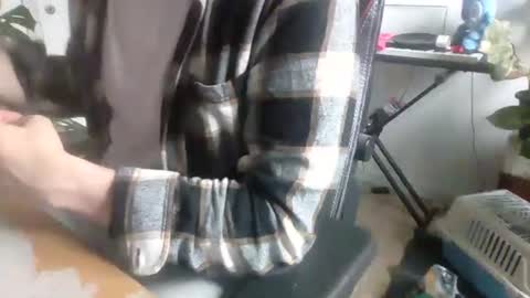 Snapshot of fem_alice_louis_dom chatting on October 16, 8:33 am fem_alice_louis_dom online show from October 16, 8:33 am