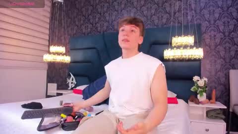 Femboy Max online show from February 3, 12:10 pm