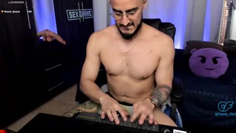 Snapshot of fenrir_flirt chatting on September 9, 9:24 pm Fenrir Flirt online show from September 9, 9:24 pm