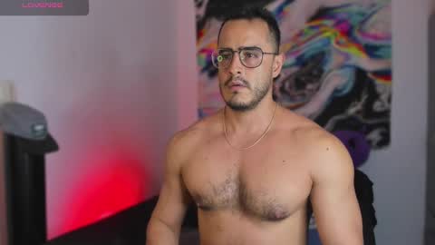 Snapshot of fenrir_flirt chatting on January 21, 1:08 am Fenrir Flirt online show from January 21, 1:08 am
