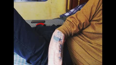 ferra_testarossa online show from December 12, 2:59 am