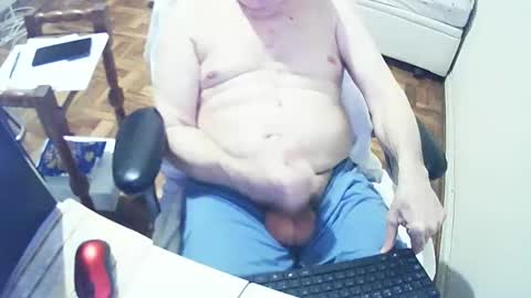 filhober online show from January 25, 1:54 am