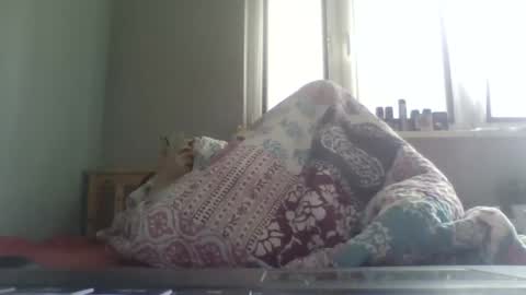 Snapshot of filipek757 chatting on October 5, 10:19 am filipek757 online show from October 5, 10:19 am