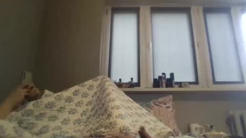 Snapshot of filipek757 chatting on October 18, 8:41 am filipek757 online show from October 18, 8:41 am