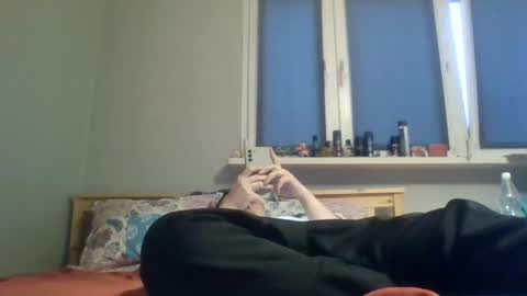Snapshot of filipek757 chatting on October 8, 4:00 pm filipek757 online show from October 8, 4:00 pm