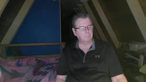 finderfiner online show from November 23, 10:48 am