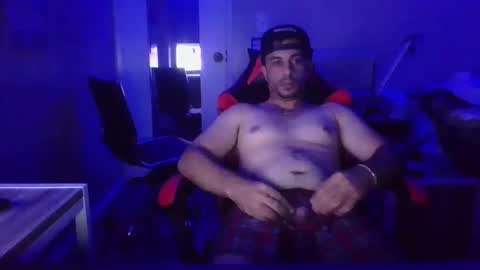 fire_habibi online show from October 17, 7:56 am