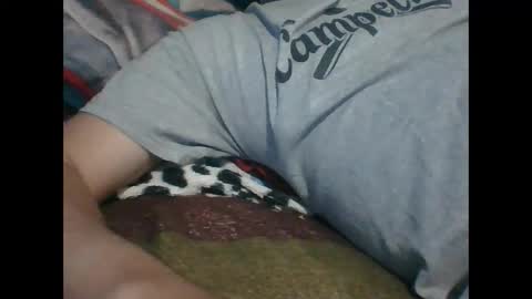 Snapshot of fitch0199 chatting on September 13, 5:52 am fitch0199 online show from September 13, 5:52 am