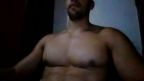 fitchestabs_69 online show from June 2, 9:38 pm