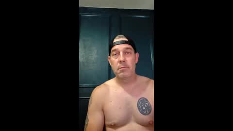 FitDaddy online show from April 21, 10:38 pm