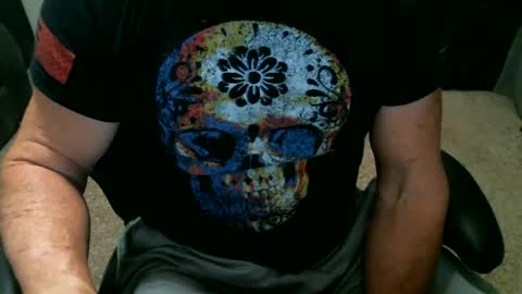 fitguy40 online show from September 30, 3:34 am