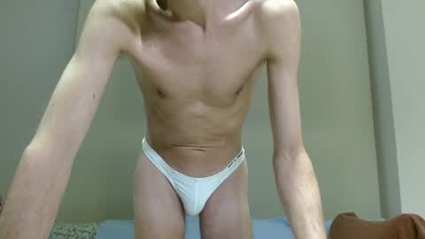 Luis online show from December 8, 6:50 pm