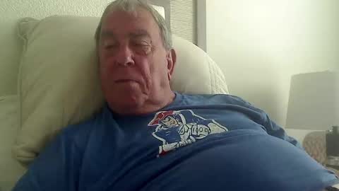 fjcs73 online show from April 18, 6:20 pm