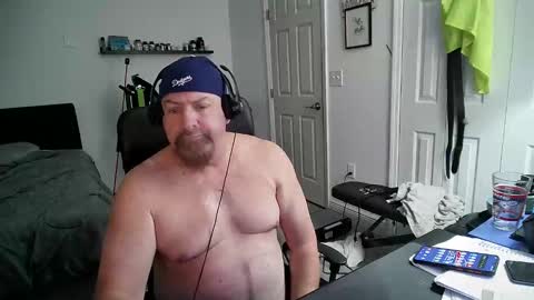 Snapshot of flaguy3233 chatting on January 25, 5:51 am Florida guy online show from January 25, 5:51 am