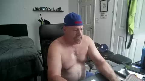 Snapshot of flaguy3233 chatting on September 19, 5:19 am Florida guy online show from September 19, 5:19 am